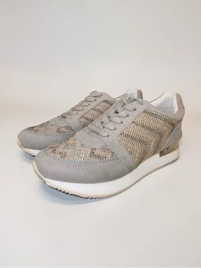 Katy Perry The Babes Low Top Beaded Metallic Sneakers  Size 6.5